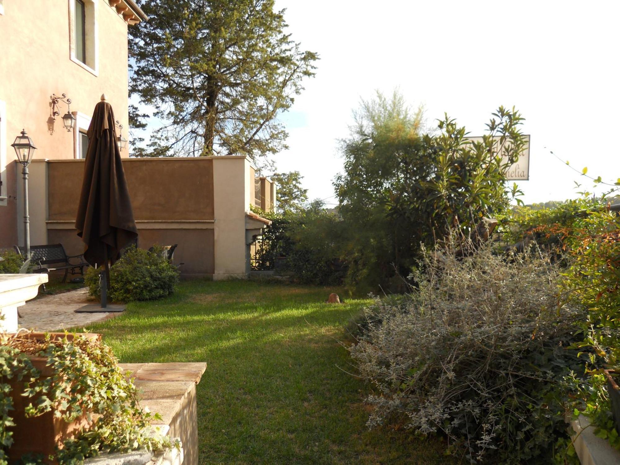 La Gabelletta Guest House Amelia Bagian luar foto
